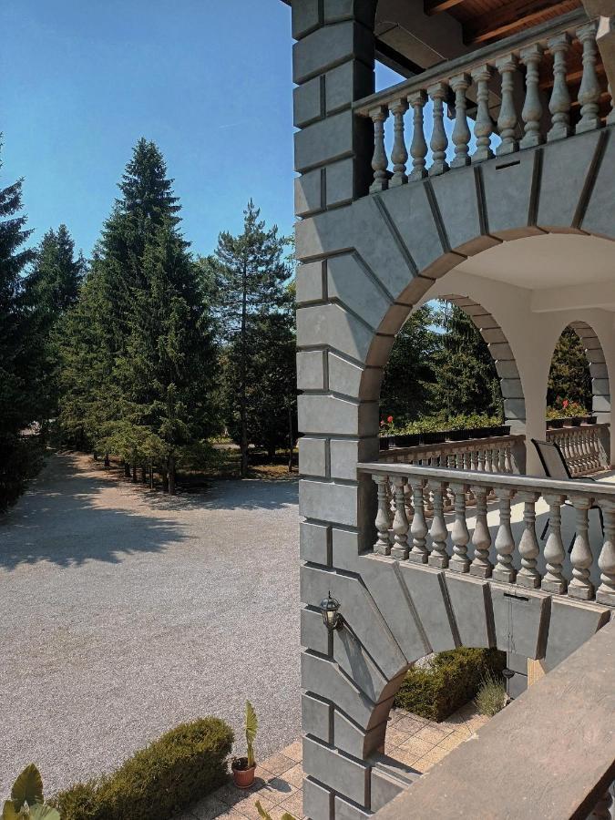 Vacation Home Keskic Velika Gata Экстерьер фото