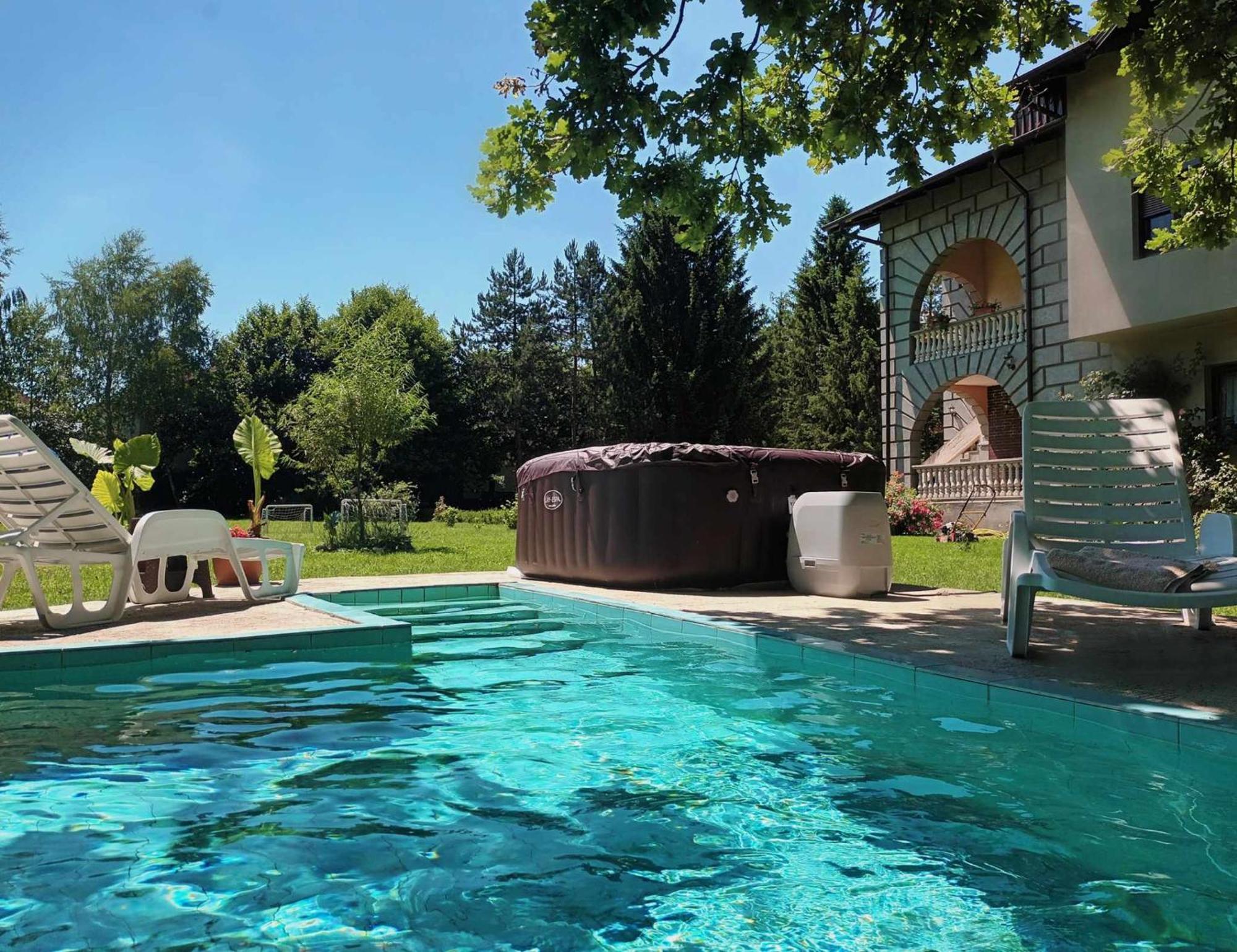 Vacation Home Keskic Velika Gata Экстерьер фото