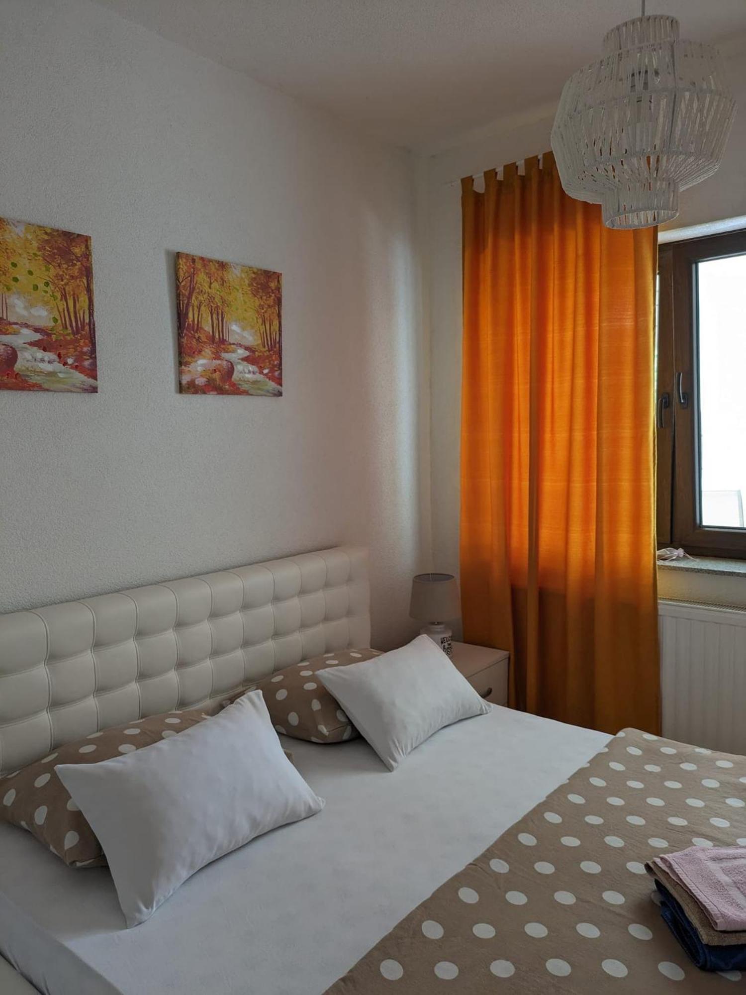 Vacation Home Keskic Velika Gata Экстерьер фото